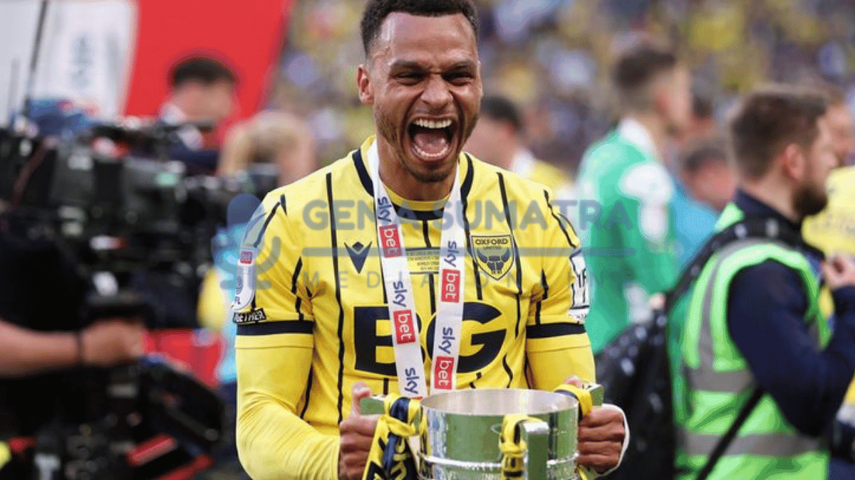 Oxford United (Pinterest/The Standard)