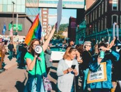 Tina Talisa Kembali Disorot, Isu Maju Pilkada Sumbar Mencuat