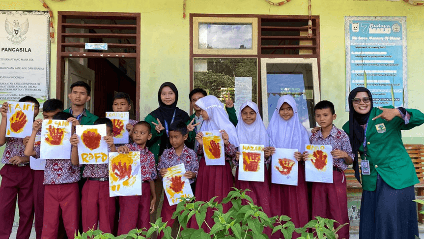 Kegiatan Pengabdian di SD Negeri di Nagari Nan Limo (Sumber: Dokumentasi Lady Latifa)