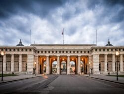 Massa Demonstrasi di Pati Mendesak Bupati Sudewo Mundur dan Tolak Kenaikan Pajak PBB-P2 250%