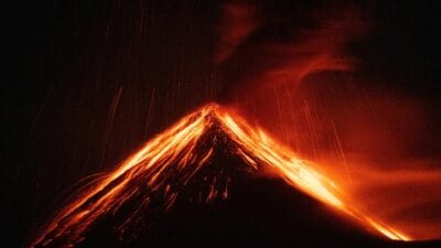 Ilustrasi Gunung Shiveluch