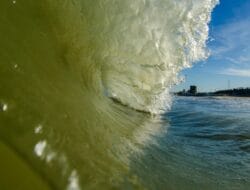 Merak–Bakauheni: Gelombang Rendah–Sedang