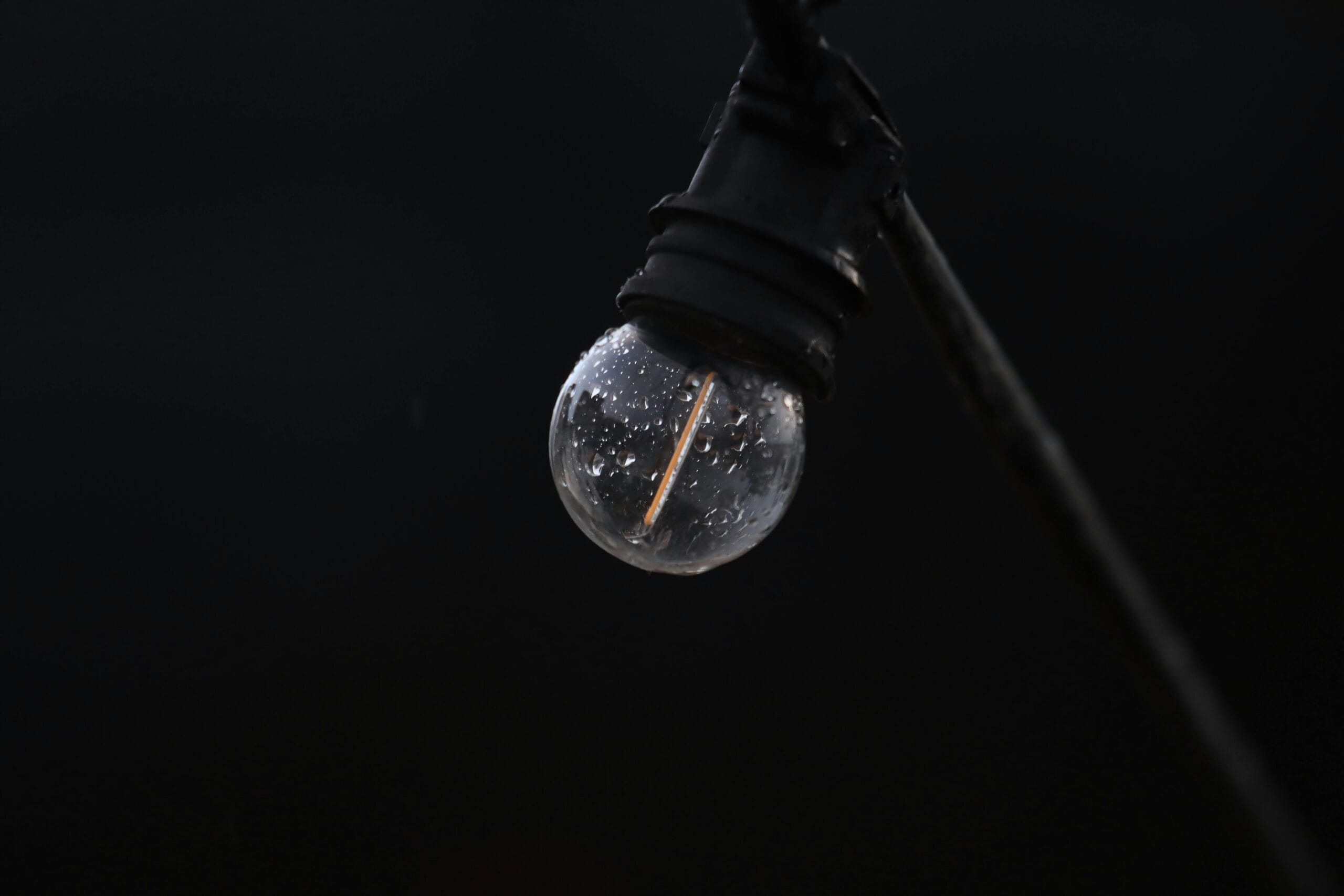 Ilustrasi pemadaman listrik yang terjadi di Indonesia