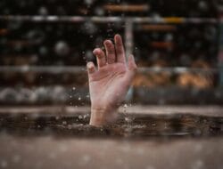 Wali Kota Palembang Salurkan Bantuan untuk Korban Tenggelam di Sungai Ogan