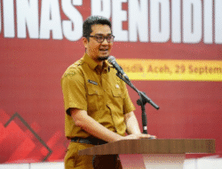 Mualem Tekankan Peningkatan Kinerja ASN; Marthunis Pimpin BPSDM Aceh