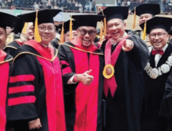 Ahmad Sahroni Wisuda Doktor, Isu Pindah PSI Dibantah
