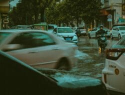 BMKG: Hujan Lebat 27–29 Oktober di 7 Daerah Sumsel, Warga Waspada