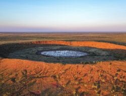 Batu Meteor Cirebon 2025: Fakta, Mitos, dan Cara Lapor BRIN