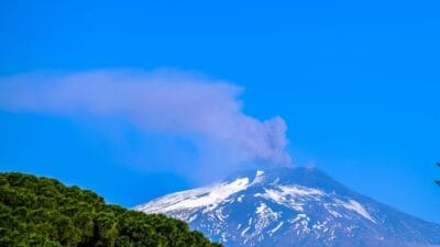 Status Gunung Talang Naik Level II, Radius 2 KM Steril