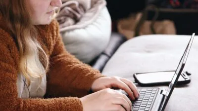 Status Hukum Nadiem Makarim: Praperadilan Ditolak, Kejagung Lanjutkan Penyidikan