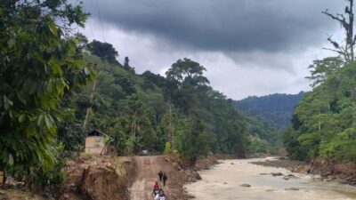 Akses jalan pasca bencana