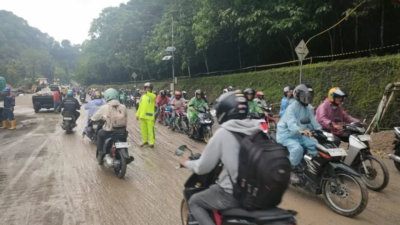 Tanah Datar Uji Coba Jalur Lembah Anai 16.00–09.00 WIB