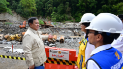 Perbaikan Jalan Lembah Anai