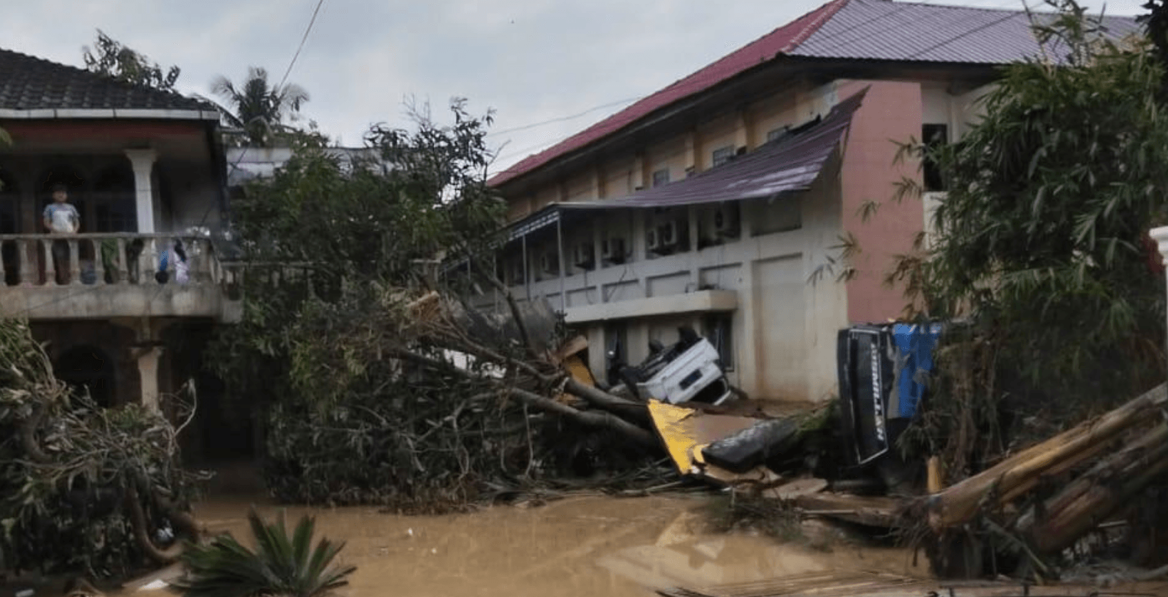 Siaga darurat hidrometeorologi Riau