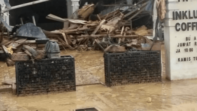 Aceh Timur Tembus Desa Terisolasi Salurkan Bantuan Banjir