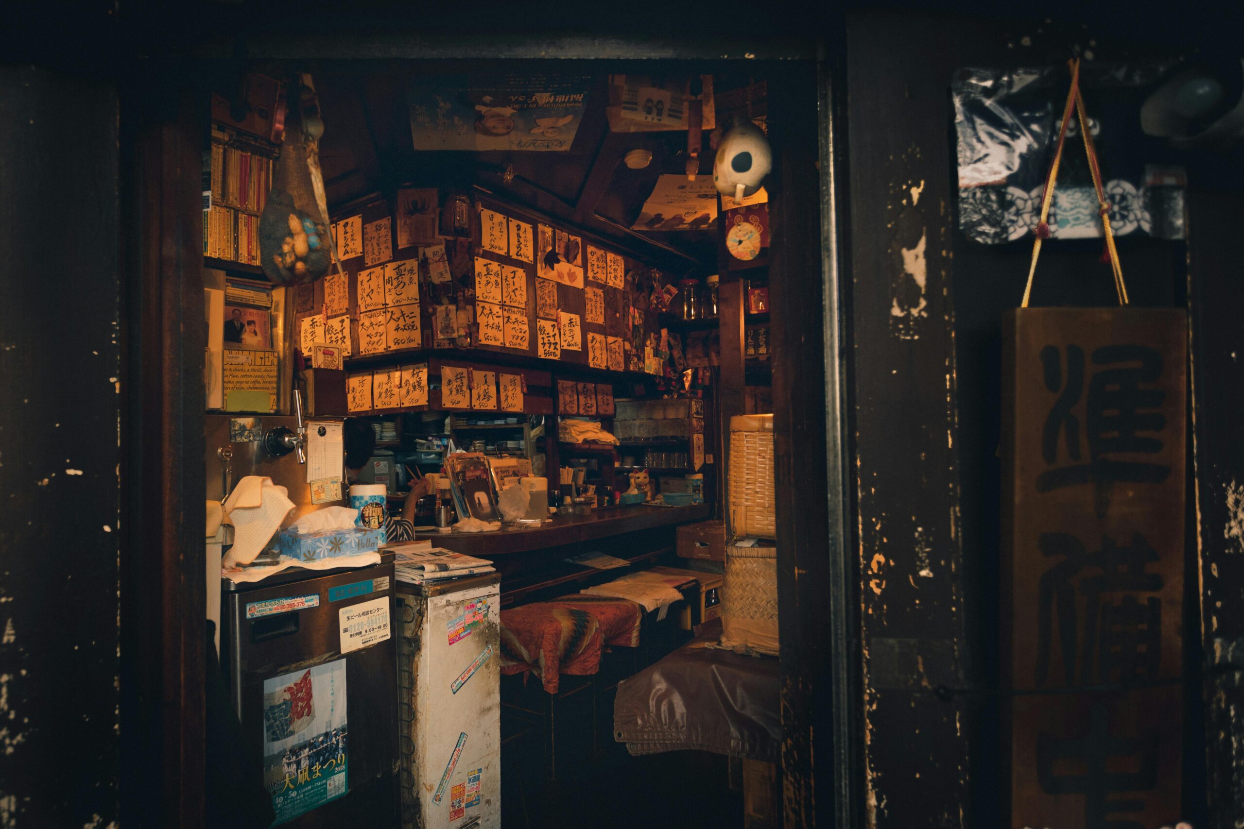 Pedagang Pasar Horas kembali ke kios (Aleksandar Pasaric)