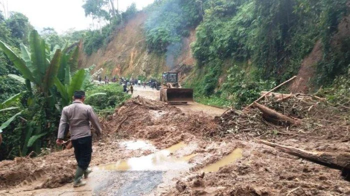 Penutupan Peunaron Lokop
