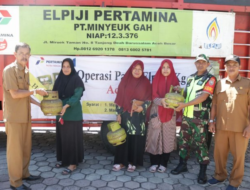 Aceh Besar Salurkan 6.720 Tabung LPG 3 Kg di Darul Imarah