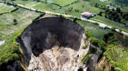 Lubang raksasa Aceh Tengah