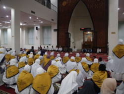Tebing Tinggi Lepas 82 Jemaah Haji