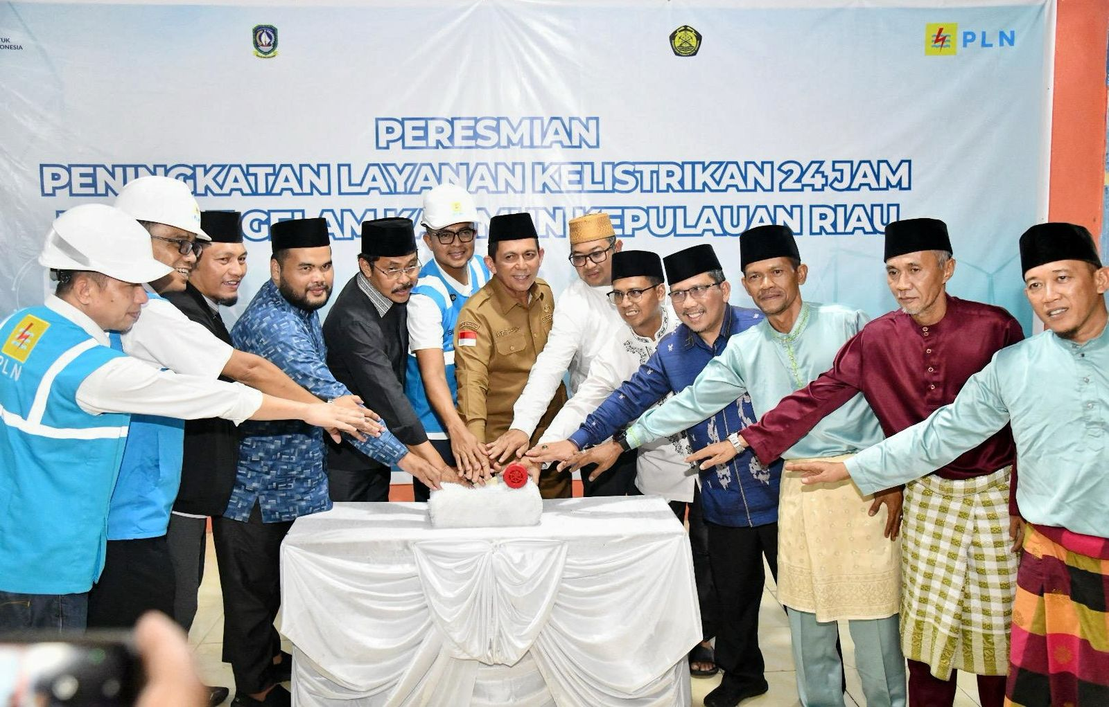 Listrik 24 jam Kepri (Pemerintah Provinsi Kepri)