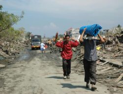 Agam Salurkan Bantuan, Pemulihan Dikebut