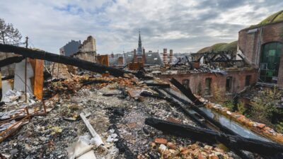 Gempa Susulan (Sonny Vermeer)