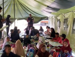 12 Sekolah Aceh Tengah Masih Belajar di Tenda