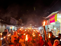 Pawai Obor Memperingati 1 Muharram di Nagari Campago