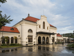Presiden Resmikan Revitalisasi Stasiun Semarang Tawang, Fasad Bersejarah Dipulihkan