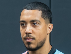 Tielemans Masuk Radar Manchester United, Negosiasi dengan Aston Villa Dikabarkan Maju