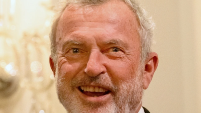 Sam Neill (Wikipedia)