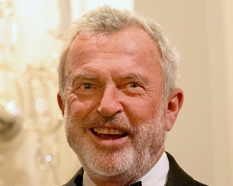 Sam Neill (Wikipedia)