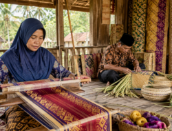Aceh Timur Ajukan Rp500 Juta untuk Kembangkan Desa Kreatif Berbasis Tenun dan Tikar Pandan