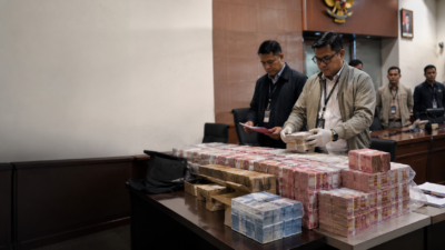 KPK OTT Rektorat Unsoed