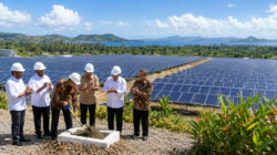 Pemerintah Luncurkan Program PLTS 100 GWp, Tahap Awal Dibangun di Enam Provinsi