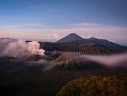 Badan Geologi Ingatkan Ancaman Lahar Hujan Gunung Talang di Arosuka