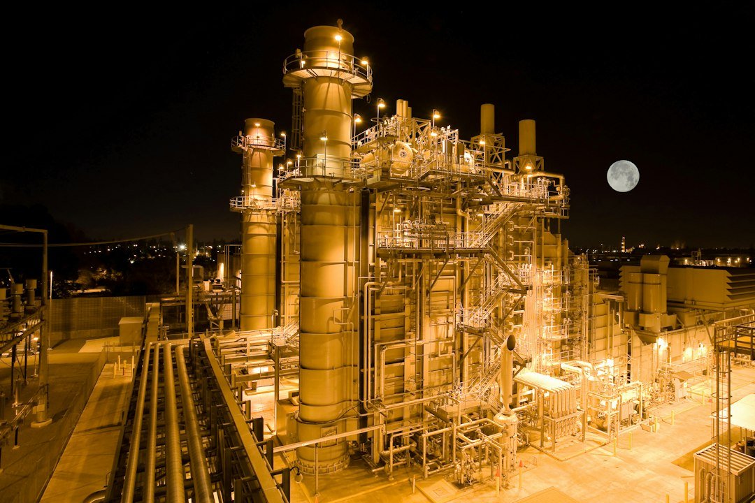 Ilustrasi infrastruktur energi untuk berita pipa gas WNTS Pemping