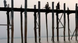 Ilustrasi jembatan penyeberangan sungai, bukan Jembatan Gunung Kong