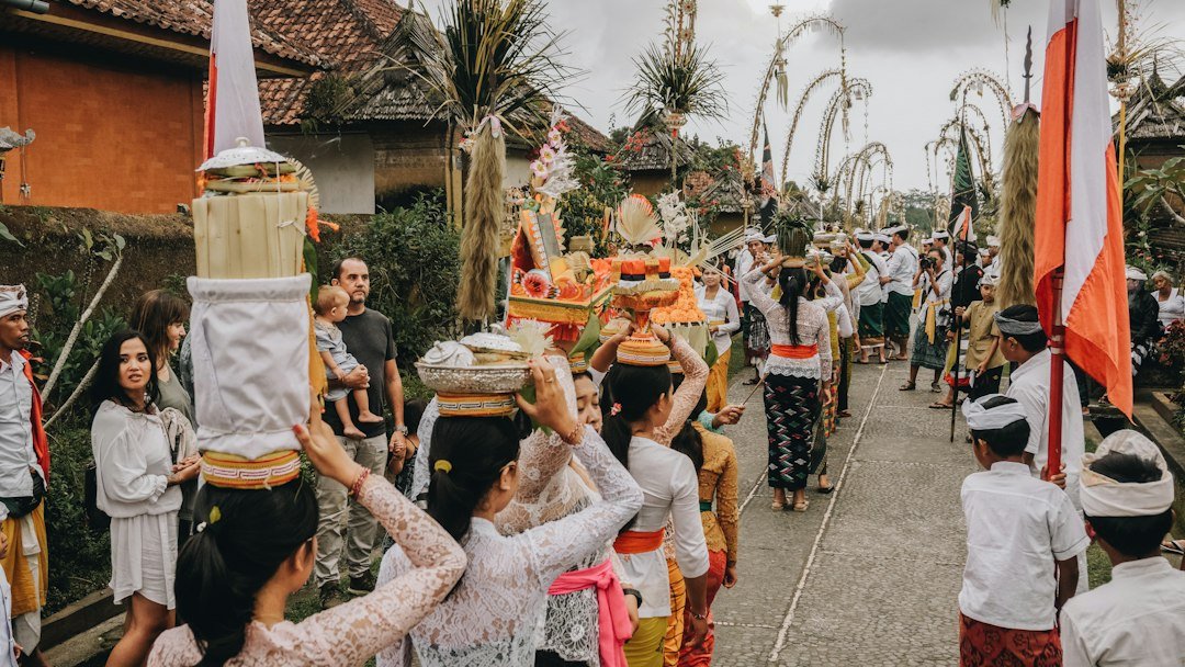 Ilustrasi komunitas budaya Indonesia untuk berita masyarakat hukum adat Lampung