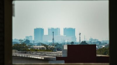Kabut Asap Masih Selimuti Kepri, BMKG Ingatkan Gangguan Jarak Pandang dan Pernapasan